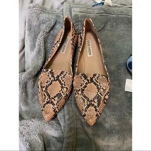 Steve Madden flats